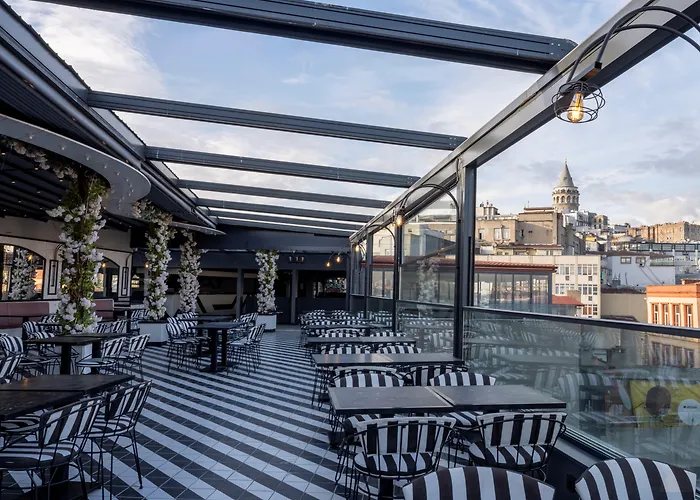 Ferman Port Hotel - Special Category